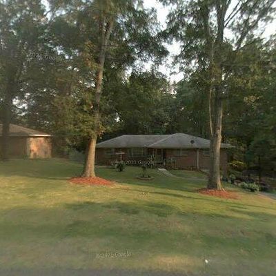 613 Forestwood Dr, Birmingham, AL 35214