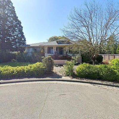 614 Live Oak Ave, Sebastopol, CA 95472