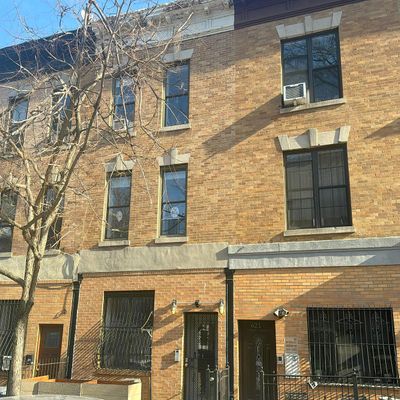 619 Grand Ave, Brooklyn, NY 11238