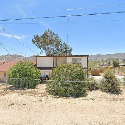 61979 Begonia Pl, Joshua Tree, CA 92252