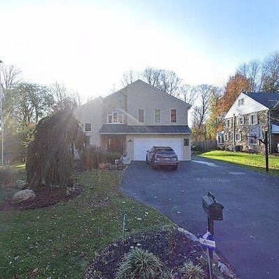 734 Pine Ridge Rd, Media, PA 19063