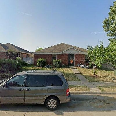 758 Grambling Dr, Dallas, TX 75241