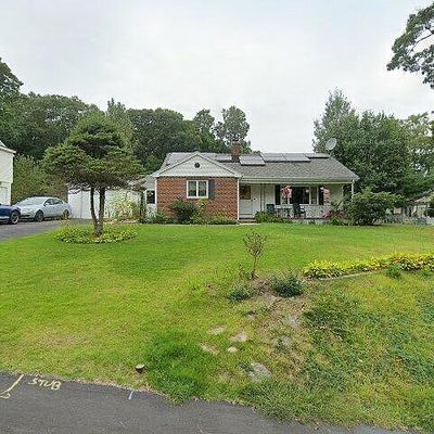 765 Fairmount St, Woonsocket, RI 02895