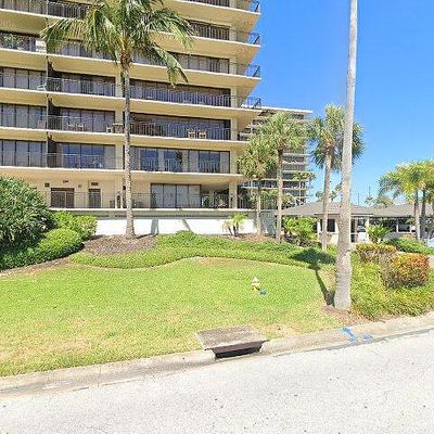 7650 Bayshore Dr #905, Treasure Island, FL 33706