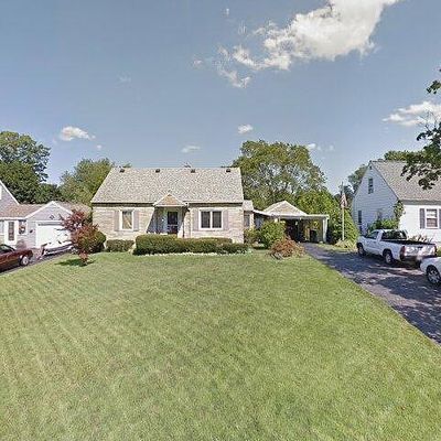 78 Pepperidge Dr, Rochester, NY 14626