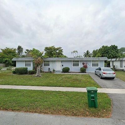 7821 Nw 67 Th Ave, Tamarac, FL 33321