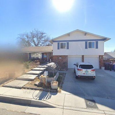 7908 Sierra Azul Ave Ne, Albuquerque, NM 87110