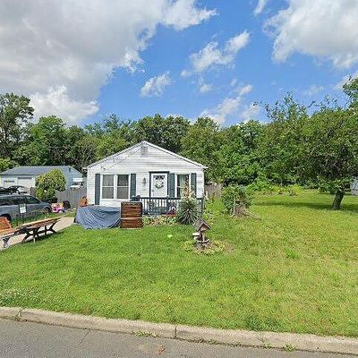 7929 Stow Rd, Pennsauken, NJ 08110