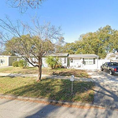 8 S Solandra Dr, Orlando, FL 32807