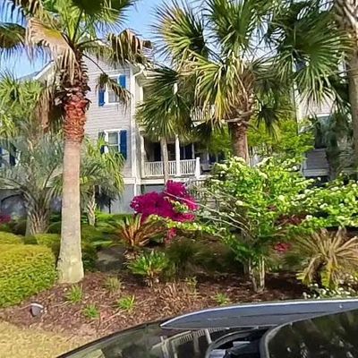 8 Seagrass Ln, Isle Of Palms, SC 29451