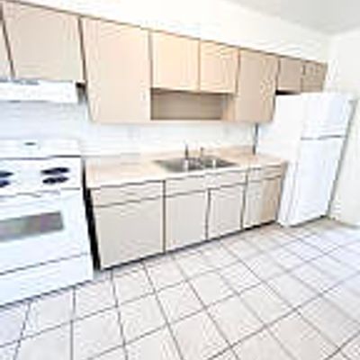 801 E 10th Street 32, Tucson, AZ 85719