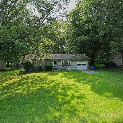 8016 Ninevah Rd, Geneva, OH 44041