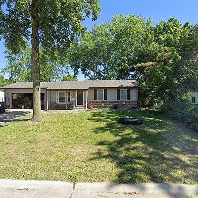 805 Saint Joseph Ave, O Fallon, MO 63366