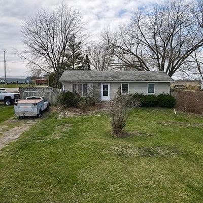 701 N 1 St St, Mystic, IA 52574