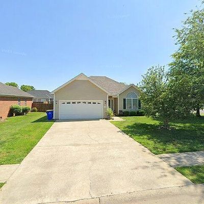 704 Wintercress Ln, Bowling Green, KY 42104