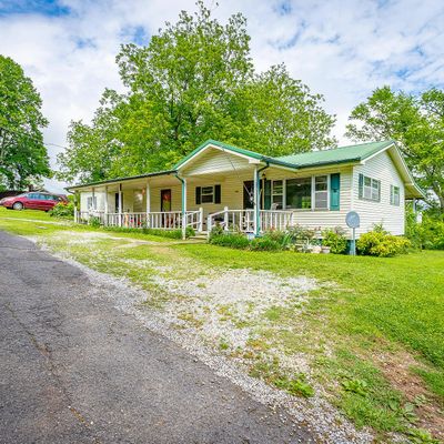 709 S Main St, Whitwell, TN 37397