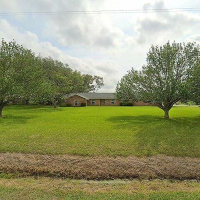 7107 Cossinade Rd, Kaplan, LA 70548