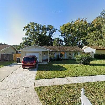 712 Gateway Ln, Tampa, FL 33613