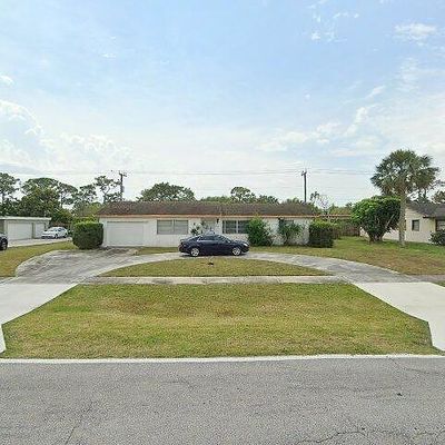 7164 Saint Andrews Rd, Lake Worth, FL 33467