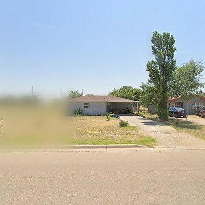 723 N Avenue M, Portales, NM 88130