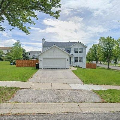 864 Harding Dr, Hartford, WI 53027