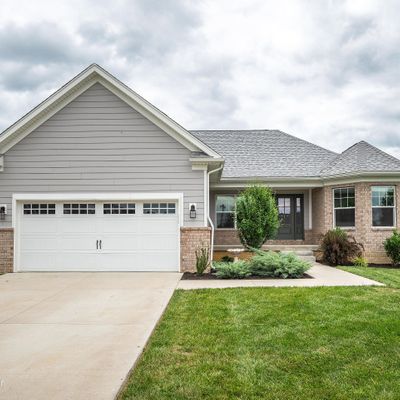 8723 Brookhollow Ct, Charlestown, IN 47111