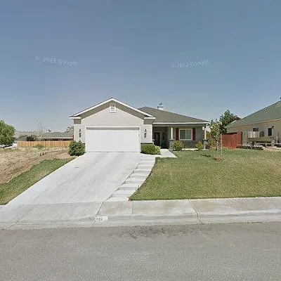 902 Mulberry St, Tehachapi, CA 93561