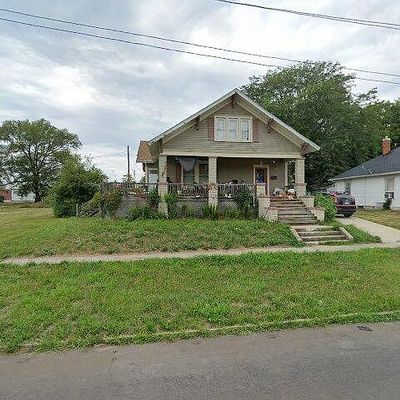 904 Elm St, Chillicothe, MO 64601