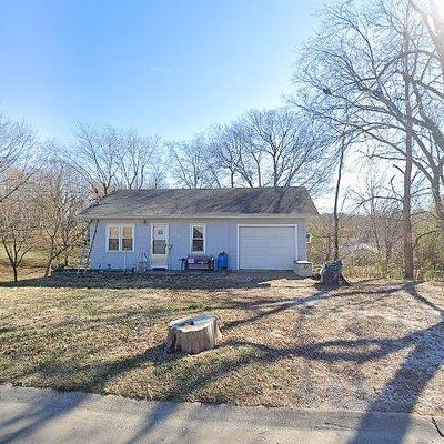 905 Greensferry Rd, Jackson, MO 63755