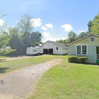 906 9 Th St, Northport, AL 35476