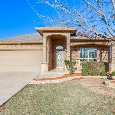 9141 Liberty Crossing Dr, Fort Worth, TX 76131