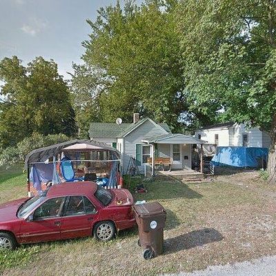 919 W North St, Clinton, IL 61727