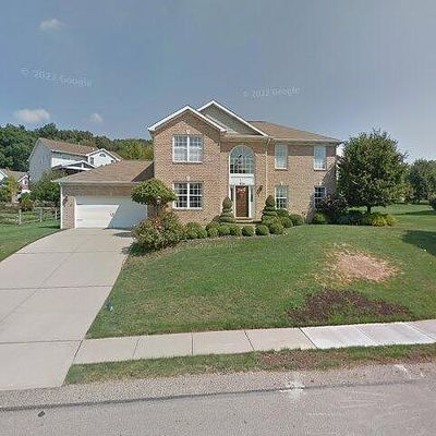 925 Northridge Dr, Seven Fields, PA 16046