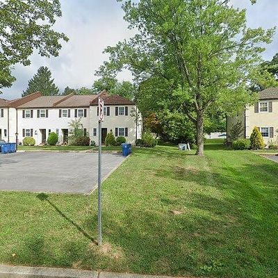 926 Hollyview Ln, West Chester, PA 19380