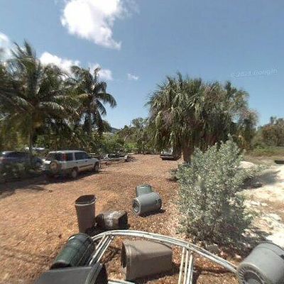 94 Sacarma Dr, Summerland Key, FL 33042