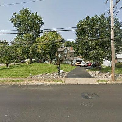 8140 New Second St, Elkins Park, PA 19027