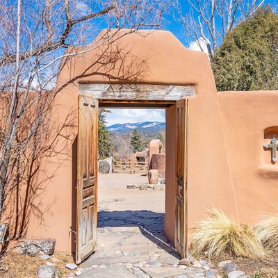 820 Camino Atalaya, Santa Fe, NM 87505