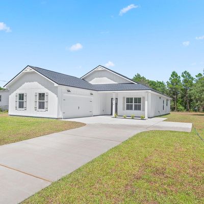 8228 Sierra St Street, Navarre, FL 32566