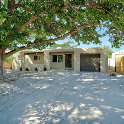 829 Indiana St Se, Albuquerque, NM 87108