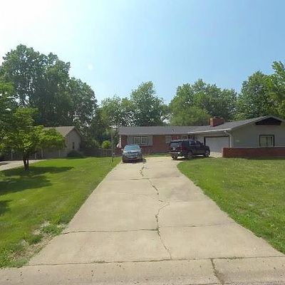 8320 Willow Way, Raytown, MO 64138