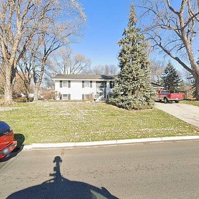 8408 49 Th Ave N, Minneapolis, MN 55428