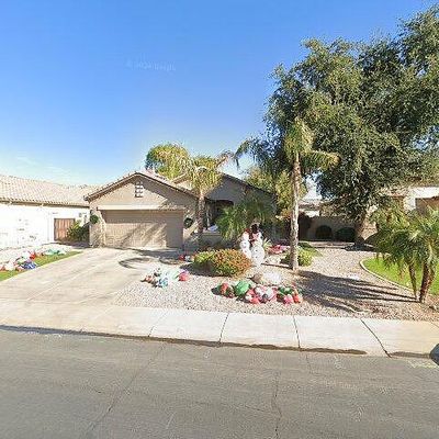 853 S Roanoke St, Gilbert, AZ 85296