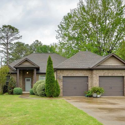 1009 Michigan Ave, Muscle Shoals, AL 35661