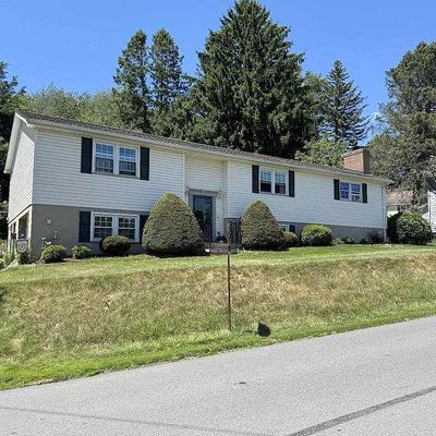 101 Tanner St, Ebensburg, PA 15931