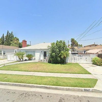 9447 Maple St, Bellflower, CA 90706