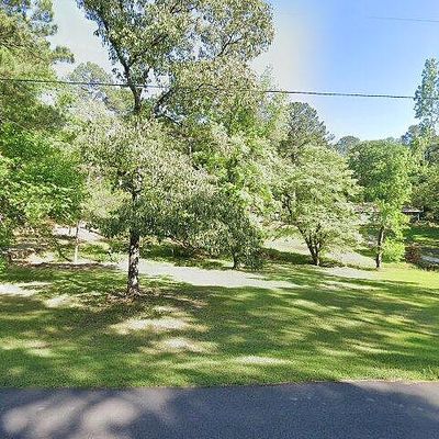 950 Stones Way Dr, Pineville, LA 71360