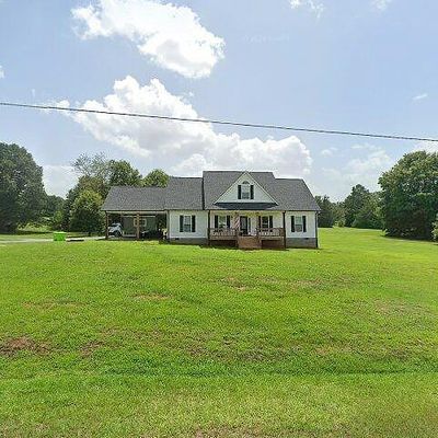 980 Westwood Dr, Laurens, SC 29360