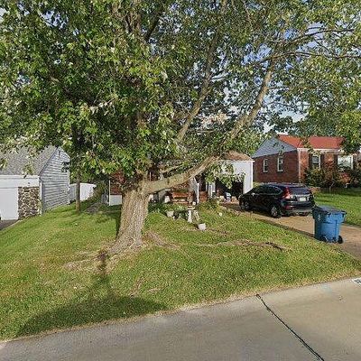 9810 Huntingdon Ln, Saint Louis, MO 63123