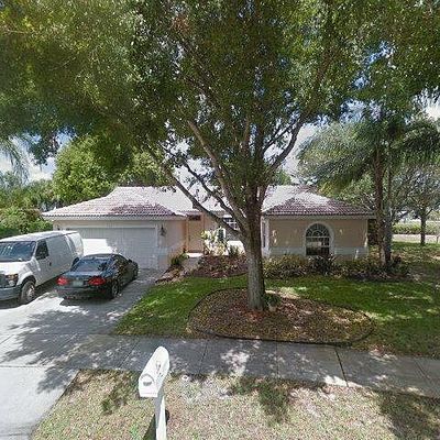 9841 Sw 14 Th St, Plantation, FL 33324