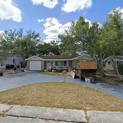 10835 Leeds Rd, Port Richey, FL 34668